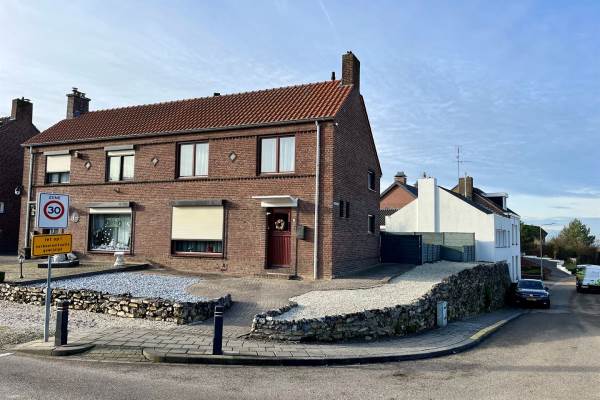 Woning Pastoor Kikkenweg 4 Cadier en Keer