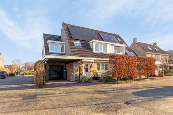 Woning Rietlanden 67 Leimuiden