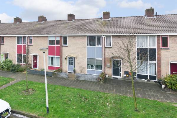 Woning Van Manderlaan 25 Roosendaal