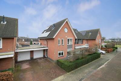Woning Bartholomeus Boschsingel 8 Numansdorp