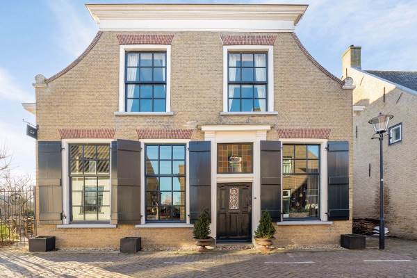Woning Nieuwlandsedijk 53 Lage Zwaluwe