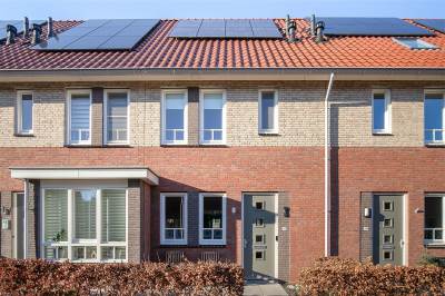 Woning Van der Weddenhof 47 Hendrik-Ido-Ambacht