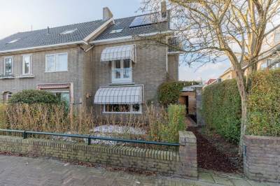 Woning Burgemeester de Bruïnelaan 1 Zwijndrecht