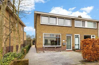 Woning Zuideinde 10 Oostzaan