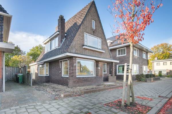 Woning Burg. Schönfeldsingel 42 Winschoten