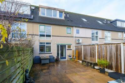 Woning Count Basiestraat 22 Almere