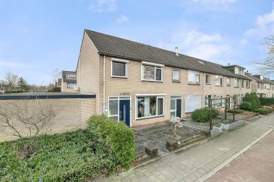 Woning Wiardi Beckmanstraat 22 Oud-Beijerland