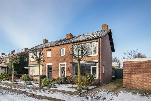 Woning Van Ruusbroecstraat 2 Nuenen