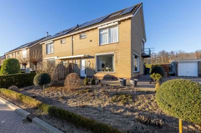 Woning Julianastraat 79 Groot-Ammers
