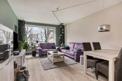 Woning Burgemeester Caan van Necklaan 462 Leidschendam