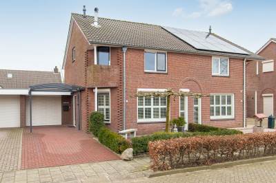 Woning Kamillestraat 5 Hedel