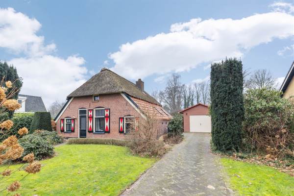 Woning Nieuwstraat 32 Lemelerveld