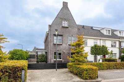 Woning Beukenlaan 1 Dirksland