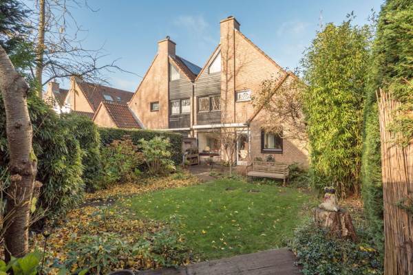 Woning Haya van Somerenstraat 22 Bergen (NH)