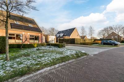 Woning De Hoven 27 Ekehaar