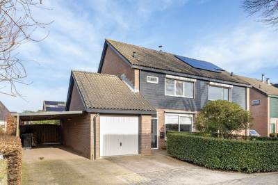 Woning Lijsterhof 12 Dodewaard