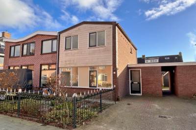 Woning van Oldebarneveldweg 21 Oosterwolde (GE)