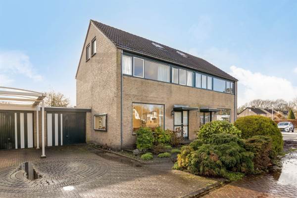 Woning Finse Golf 4 Veendam