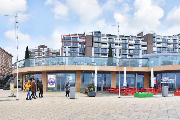 Woning Rederserf 300 Den Haag