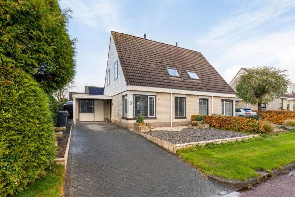 Woning Veenderij 5 Surhuisterveen