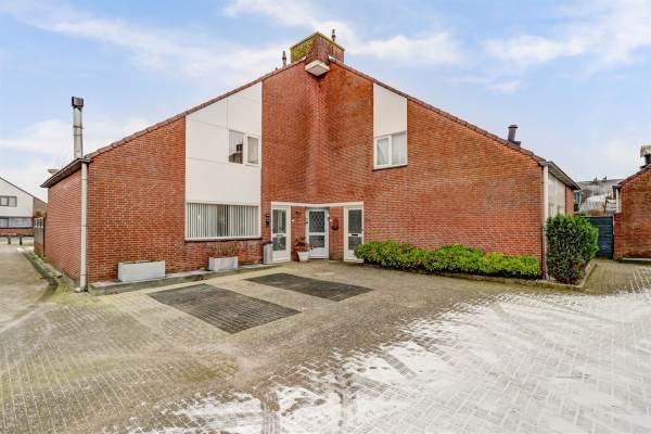 Woning Baksweer 211 Raamsdonksveer