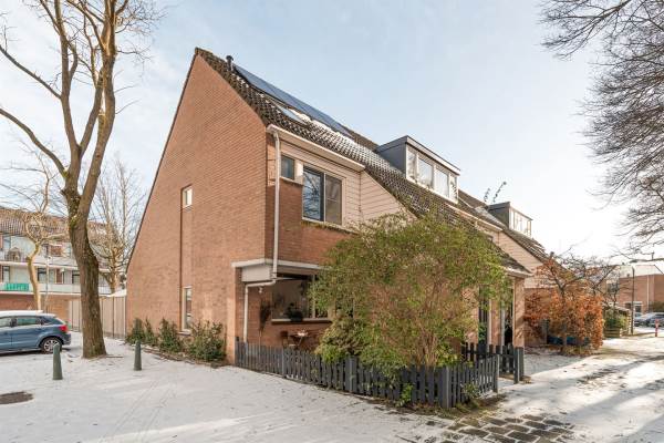 Woning Aarhuispad 27 Rotterdam
