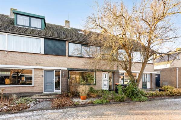 Woning Anjerstraat 4 Waarland