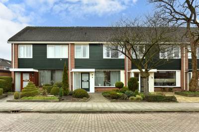 Woning Hooiklamp 17 Zwaag