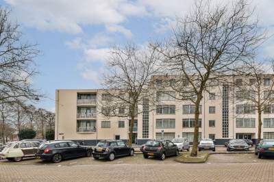 Woning Daniël Defoelaan 212 Amsterdam
