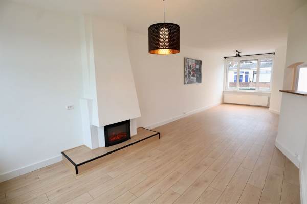 Woning Bragastraat 102 Den Haag