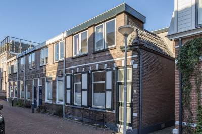 Woning J.W.C. Bloemstraat 7 Alphen aan den Rijn