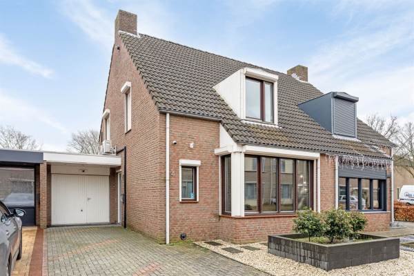 Woning Ringovenstraat 4 Reuver