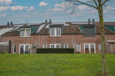 Woning Slottuin 158 Beuningen (GE)