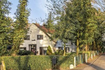 Woning Oude Baan 12 Bergen (LI)