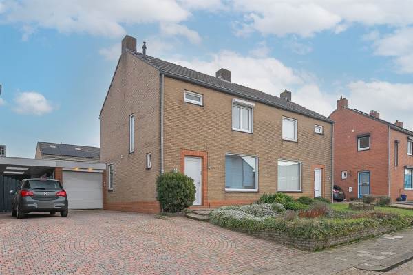 Woning Pastoor Brouwersstraat 16 Berg en Terblijt