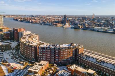 Woning Maasboulevard 120 Zwijndrecht