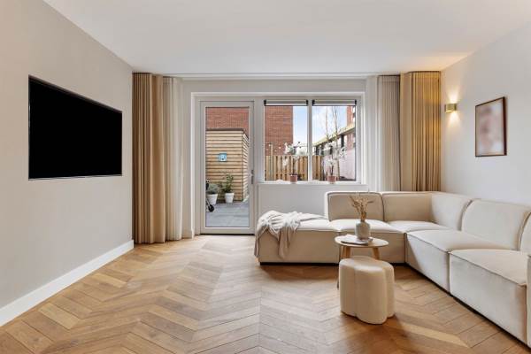 Woning Slootdorpstraat 142 Amsterdam