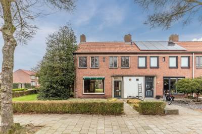 Woning Ruysdaelstraat 54 Rijen