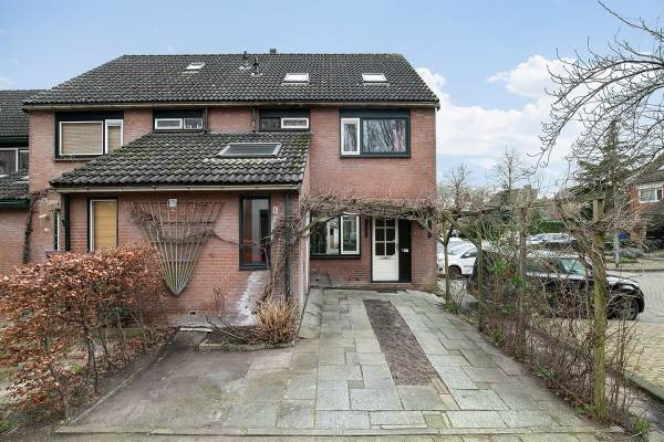 Woning Elsbes 48 Rotterdam