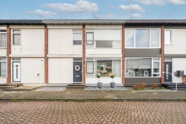 Woning J.I. Sandersestraat 77 Oost-Souburg