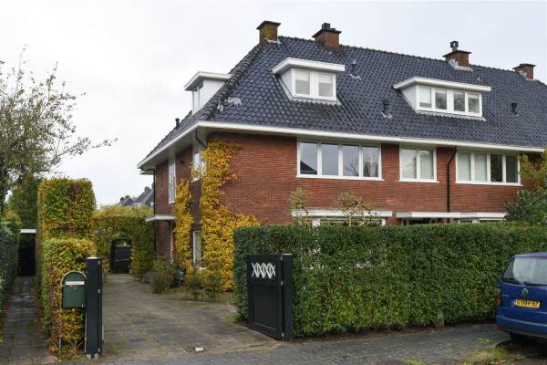 Woning van Ostadelaan 49 Naarden