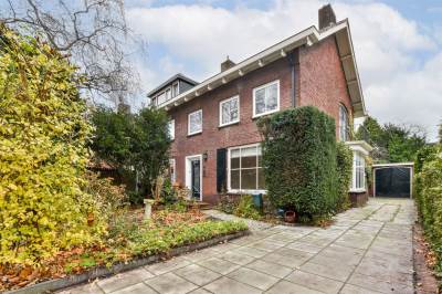 Woning Mr. F.A. van Hallweg 4 Amstelveen