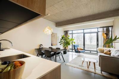 Woning Burgemeester Hogguerstraat 393C Amsterdam