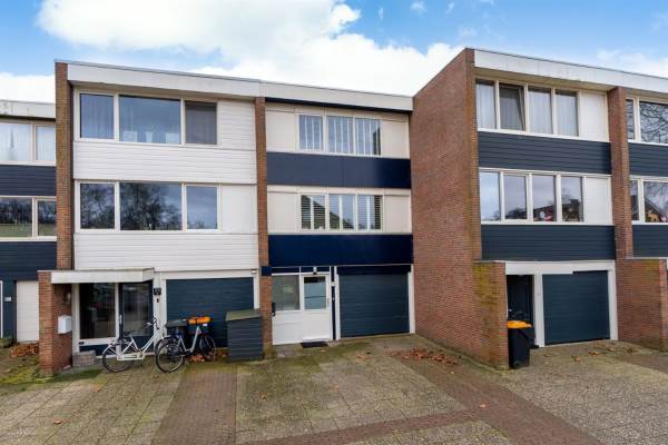 Woning Kleine Vaartlaan 25 Veendam