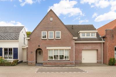 Woning Bovenstraat 23 Hoeven