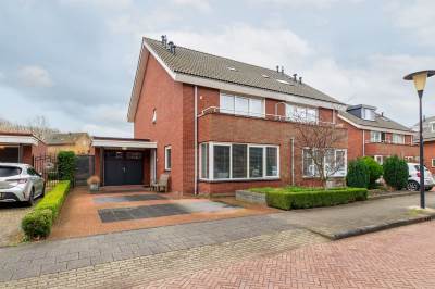 Woning Hertenburg 69 Barendrecht