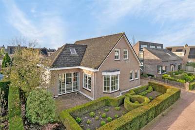 Woning Zicht 3 Zevenbergschen Hoek (Gem. Moerdijk)