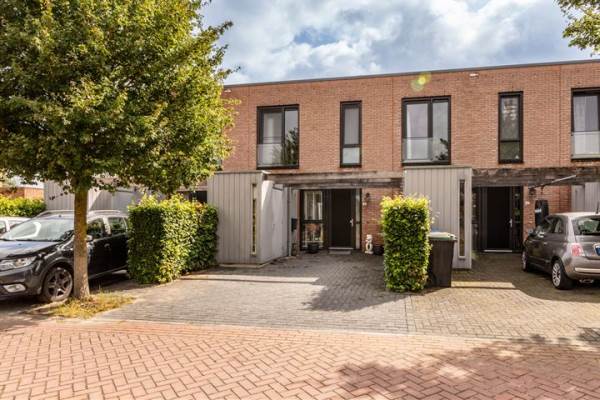 Woning Houtwal 18 Lelystad