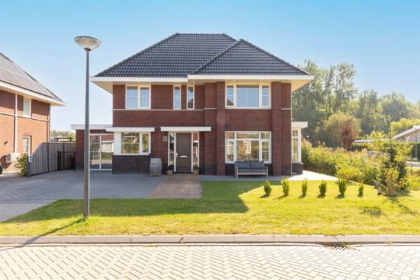 Woning Albatroslaan 2 Lelystad