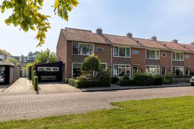Woning Adriaan van Alkmaarstraat 21 Woudrichem